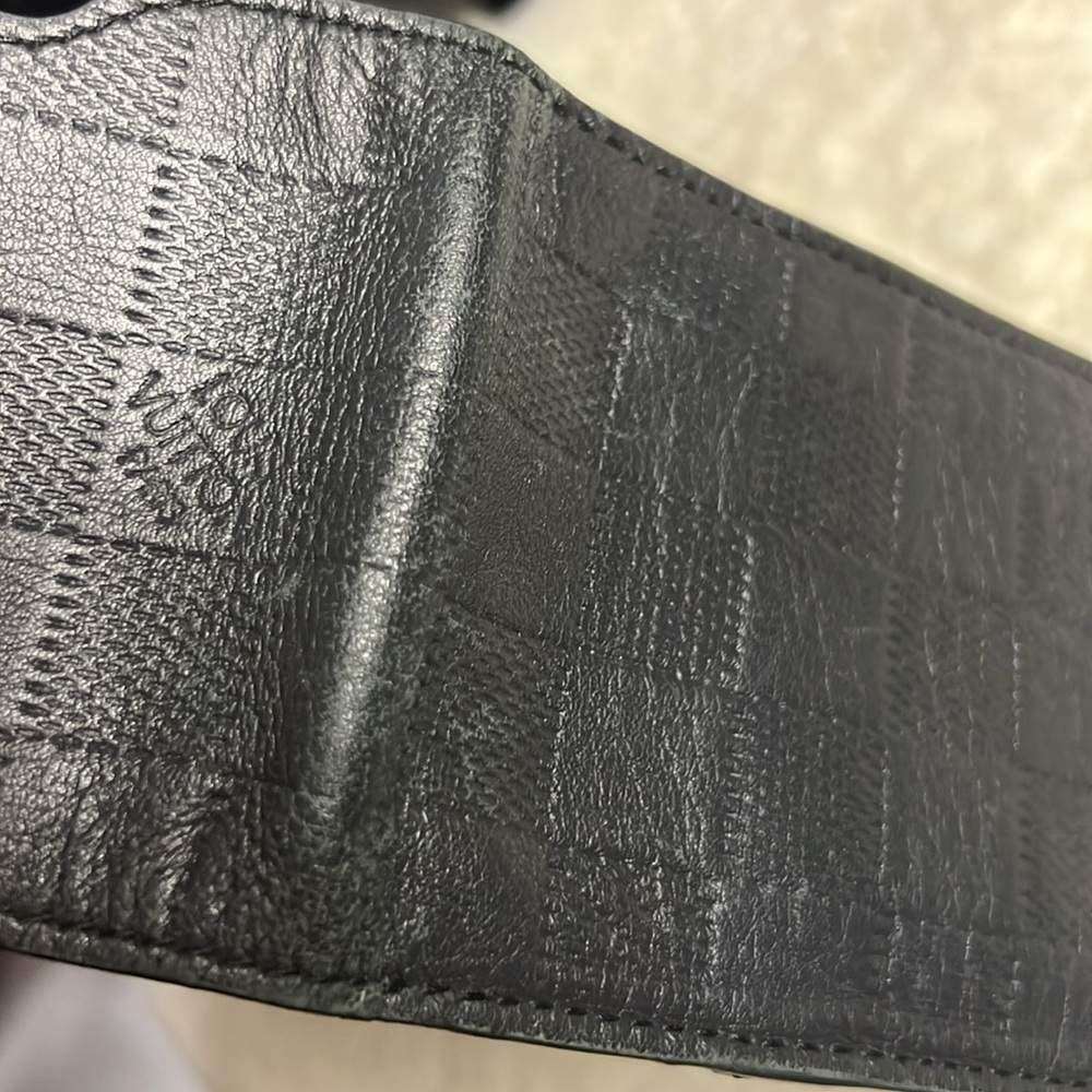 Louis Vuitton Damier Infini iPhone case onyx black - Picture 7 of 8